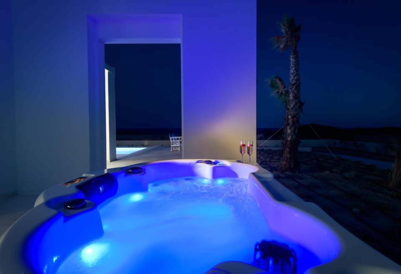 Seashore Beachfront Villa Lakhania Ngoại thất bức ảnh